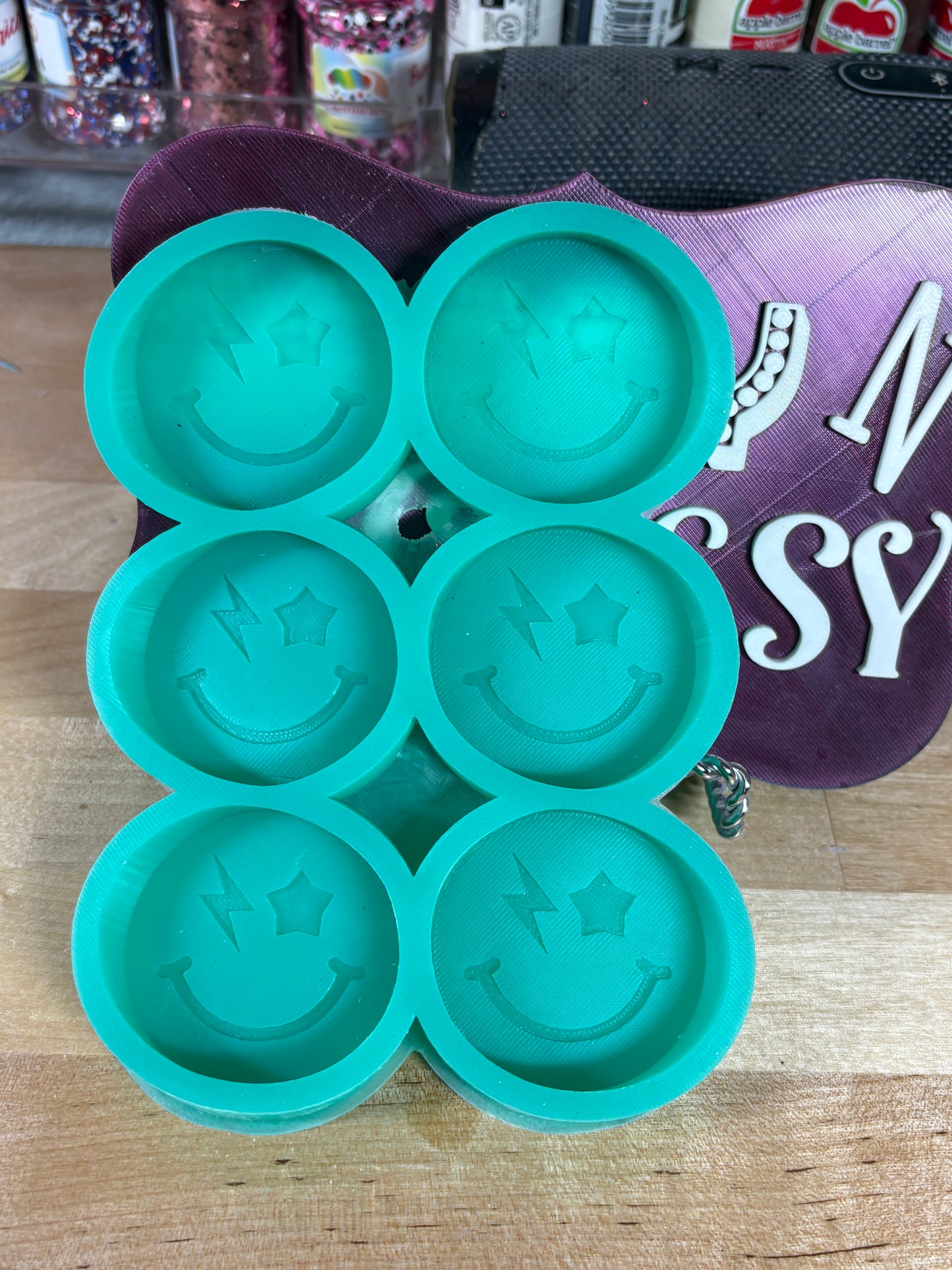 Different Eye Smiley Wax Melt RTS