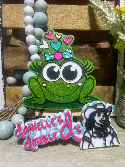 Frog with Hearts Freshie Mold